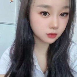 18岁微胖嫩妹